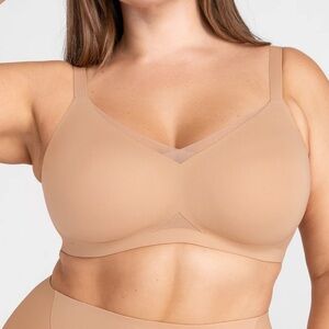Honeylove CrossOver Bra Size 1X 40C/D Beige Mesh Wireless Convertible Straps